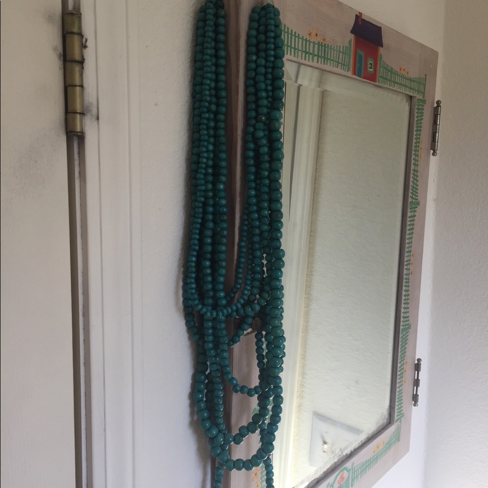 Teal wood bead necklace - Picture 2 of 4
